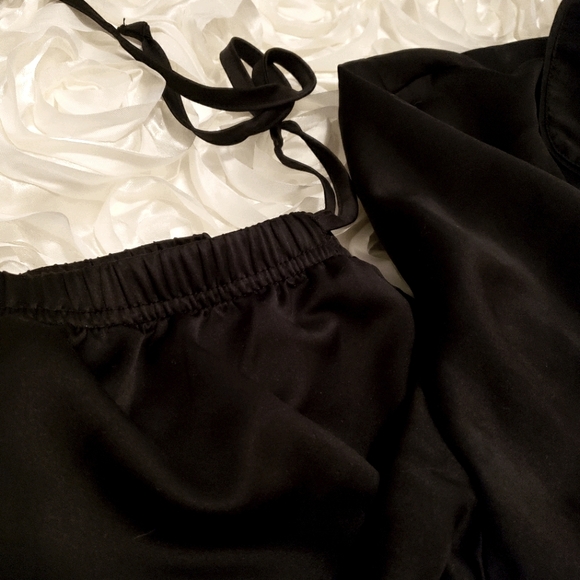 Addison Meadow Black Pajamas Set - Picture 4 of 4